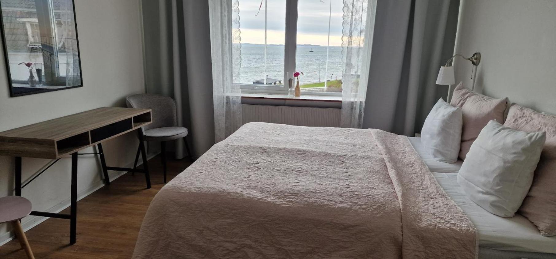 Hotel Udsigten Marstal エクステリア 写真