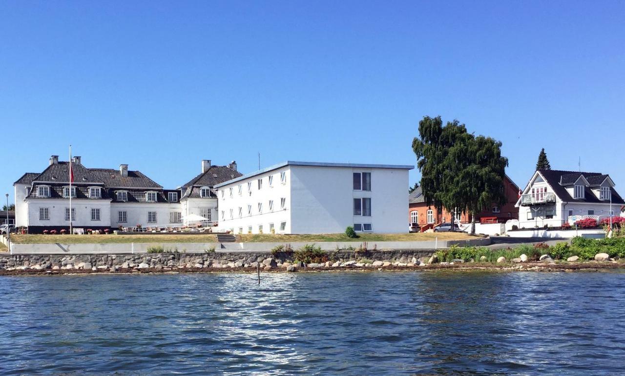 Hotel Udsigten Marstal エクステリア 写真
